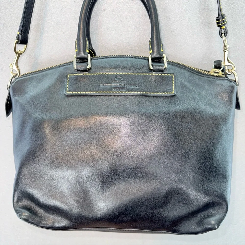 Dooney‎ & Bourke women’s Florentine Vacchetta black leather Satchel shoulder bag